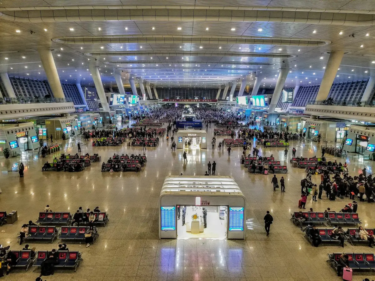 Inside Hangzhou East railway station