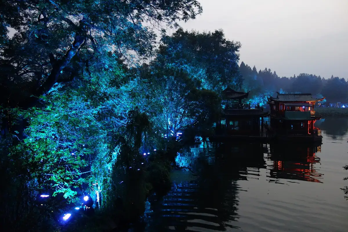 西湖夜景